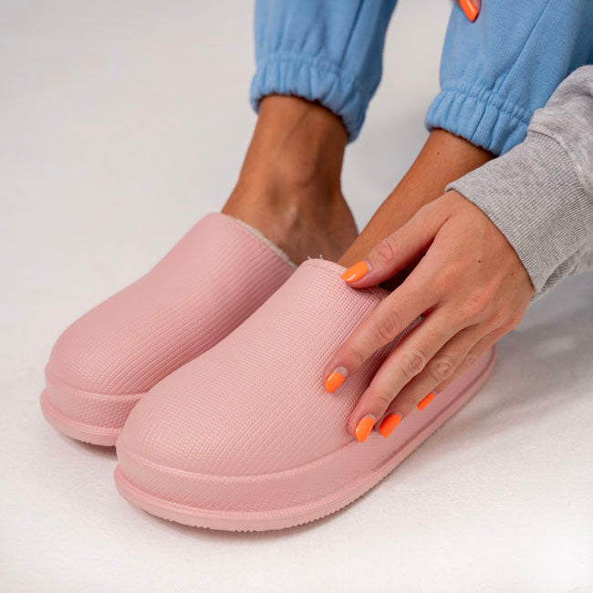 Comfy Cloud Slippers